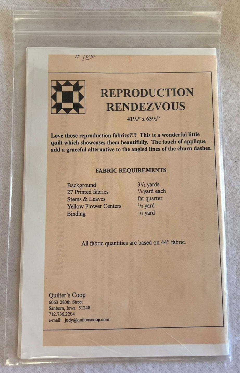Quilt *Reproduction Rendezvous Pattern #153 (41.5" x 63.5")