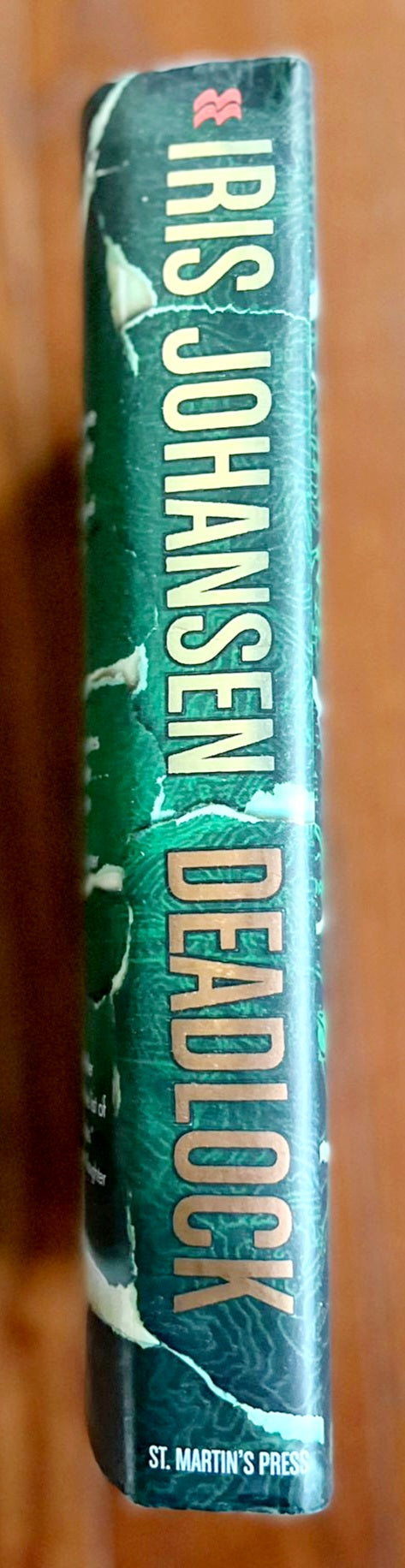 DEADLOCK *by Iris Johansen (Hardback Book)