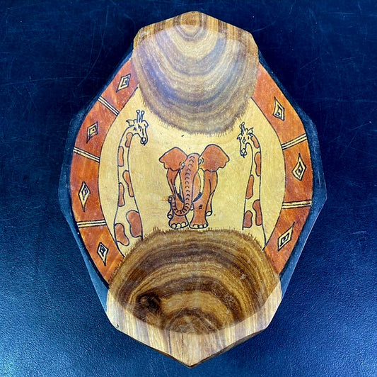 Beautiful *Carved Wooden Bowl & Painted w/ Elephant/Giraffe