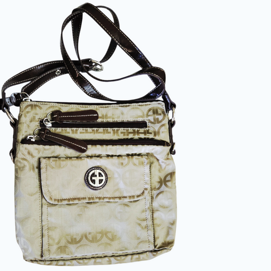 Giani Bernini *Crossbody Signature Circle Bag Taupe 9 Pockets