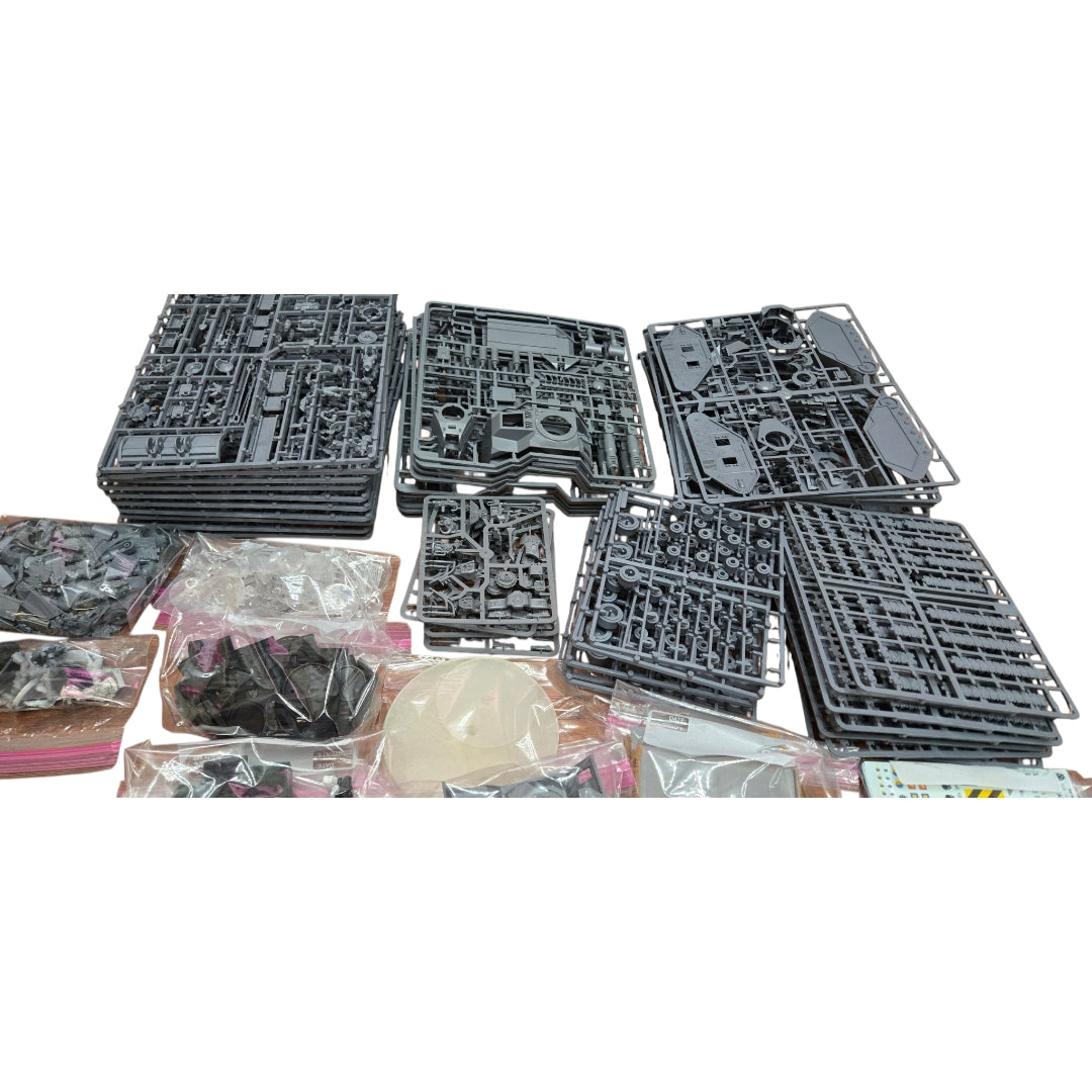 Warhammer 40k Imperial Guard (Astra Militarum) Lot Emperor's Fist Tank Co. Box/Codexes