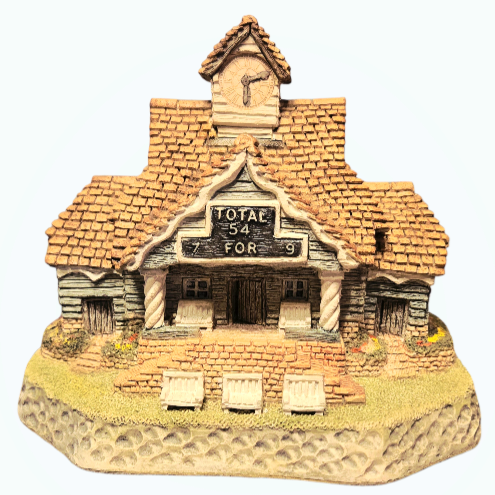 David Winter Cottage: "The Pavilion" (1988) Retired  Collector's Guild Piece #4