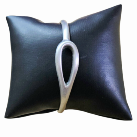Stunning *Pewter Bangle Bracelet