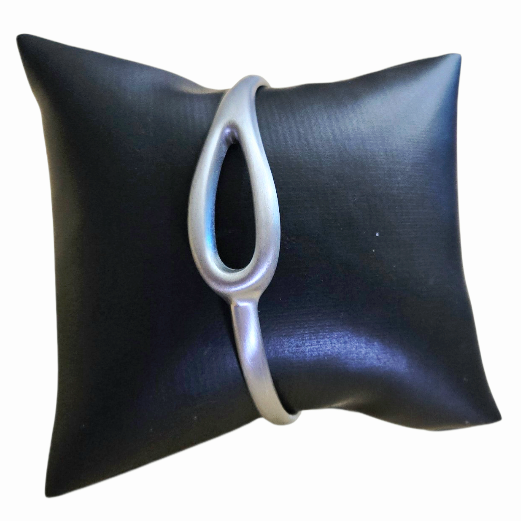 Stunning *Pewter Bangle Bracelet