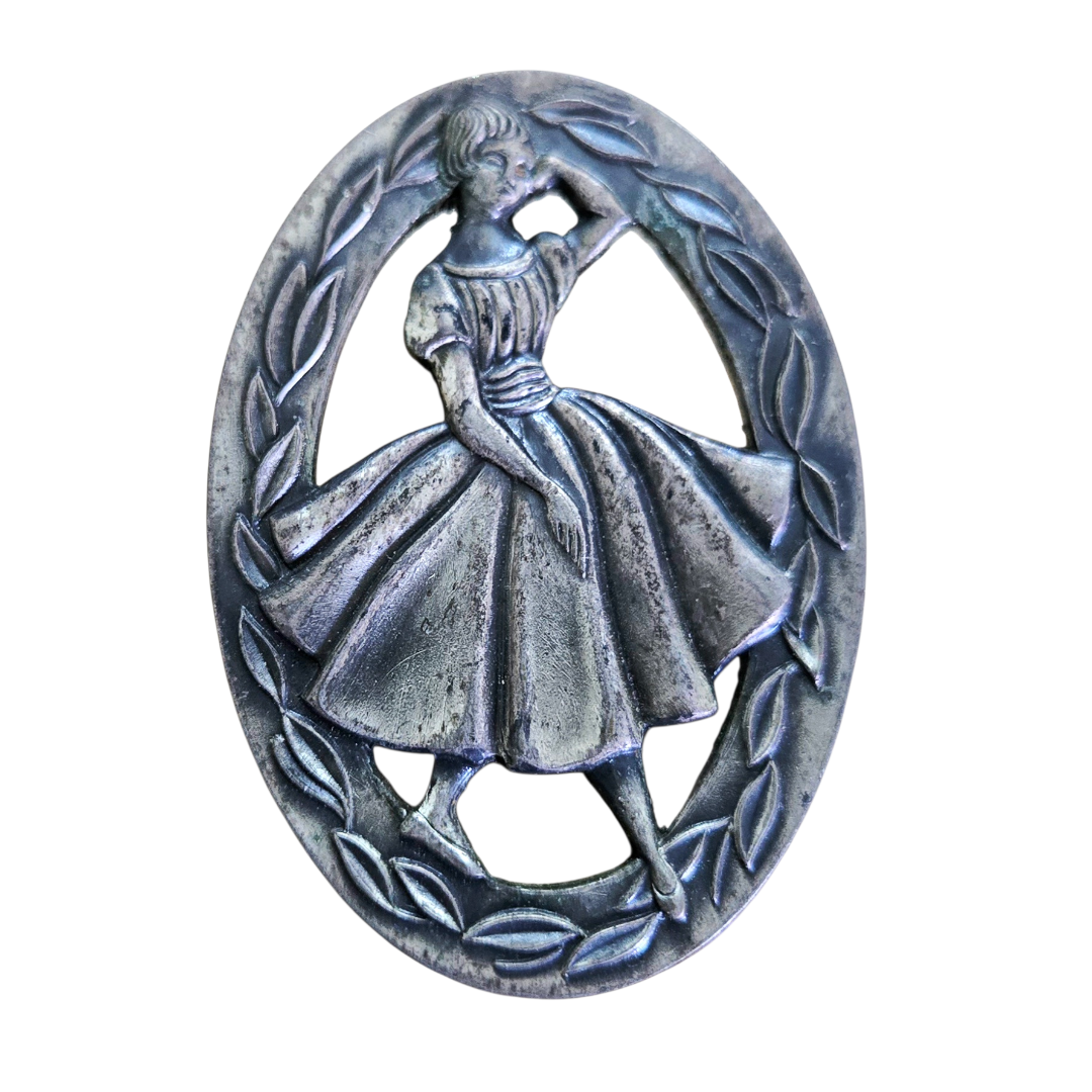 Vtg *Brooch "Singer Teenage Dressmaker Contest Qualifier's Award" Pin (1950/1960s)