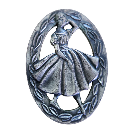 Vtg *Brooch "Singer Teenage Dressmaker Contest Qualifier's Award" Pin (1950/1960s)