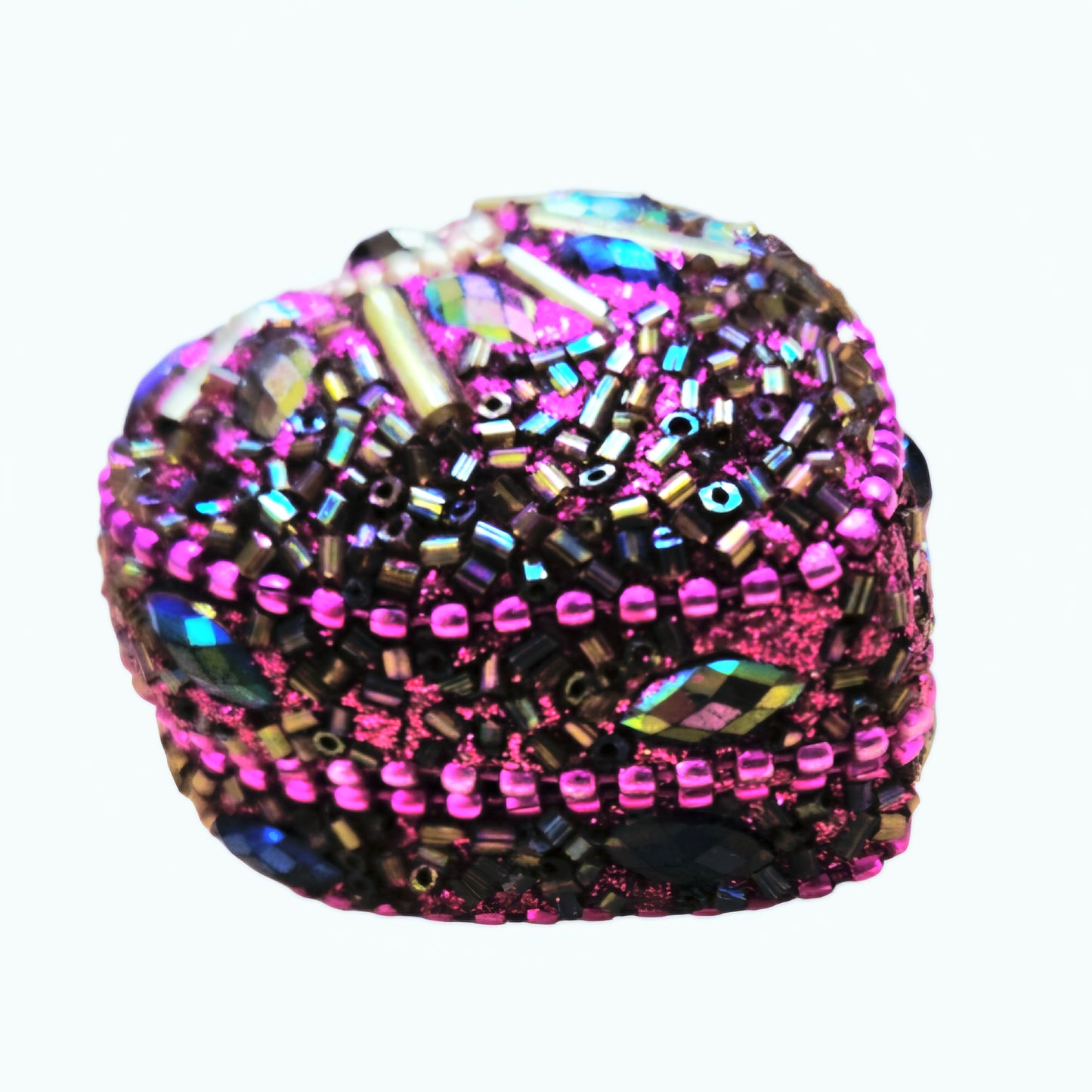 Vintage Beaded Heart Trinket Box – Purple & Magenta Mosaic Jewelry Holder