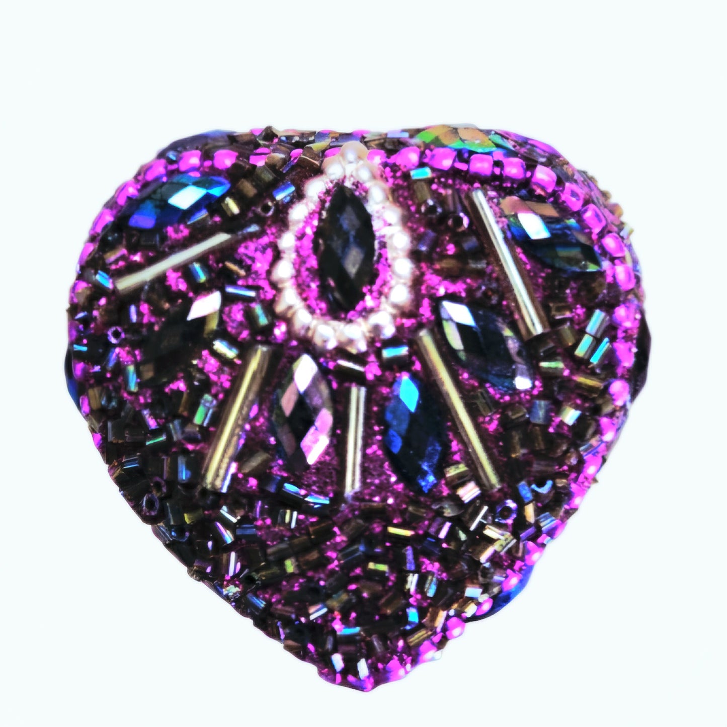 Vintage Beaded Heart Trinket Box – Purple & Magenta Mosaic Jewelry Holder