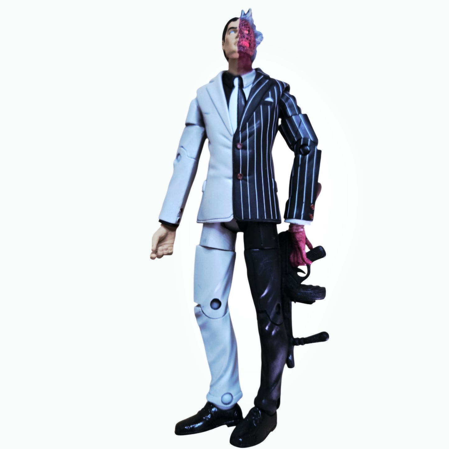 Mattel/DC *Super Heroes "TWO-FACE" Series 7 Action Figure Loose w/ Gun  (2007)