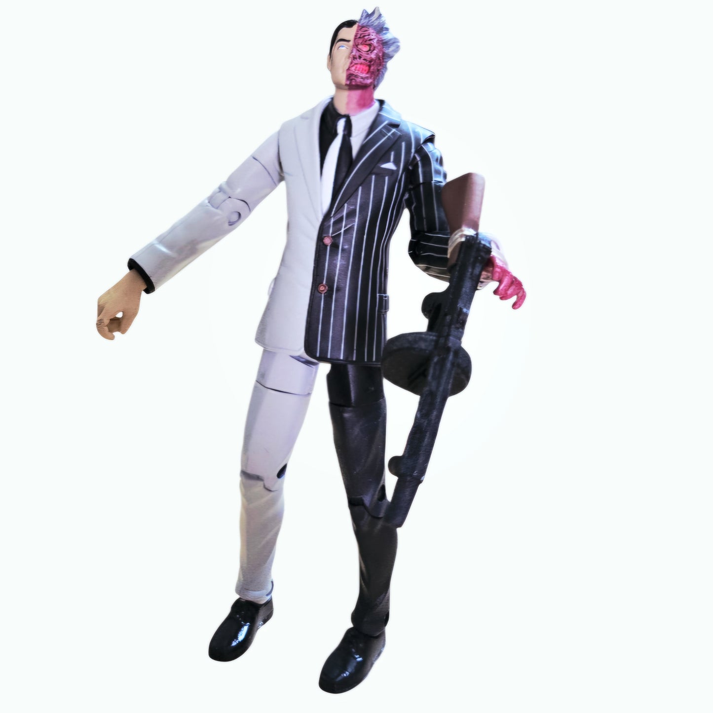 Mattel/DC *Super Heroes "TWO-FACE" Series 7 Action Figure Loose w/ Gun  (2007)