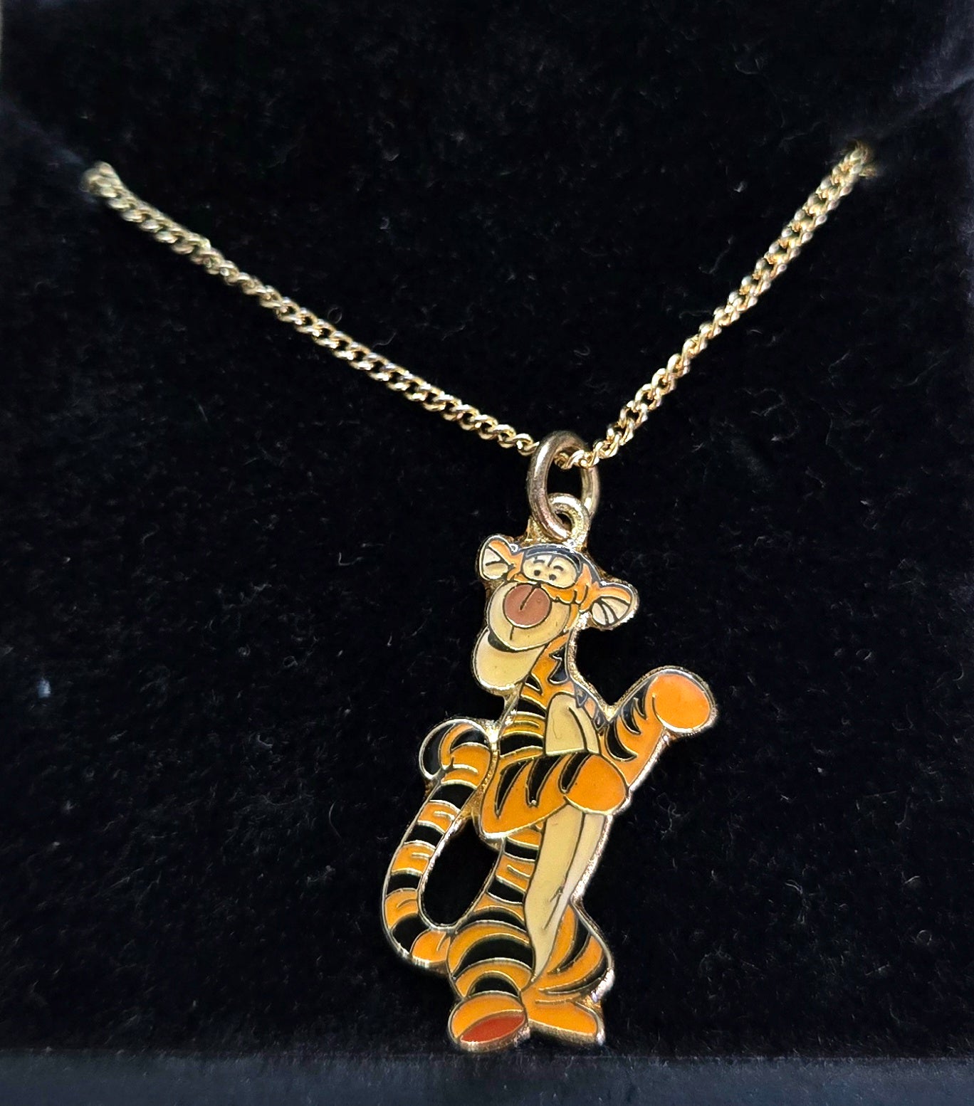 Official Walt Disney World Tigger Enamel Charm Pendant Necklace Gold Tone