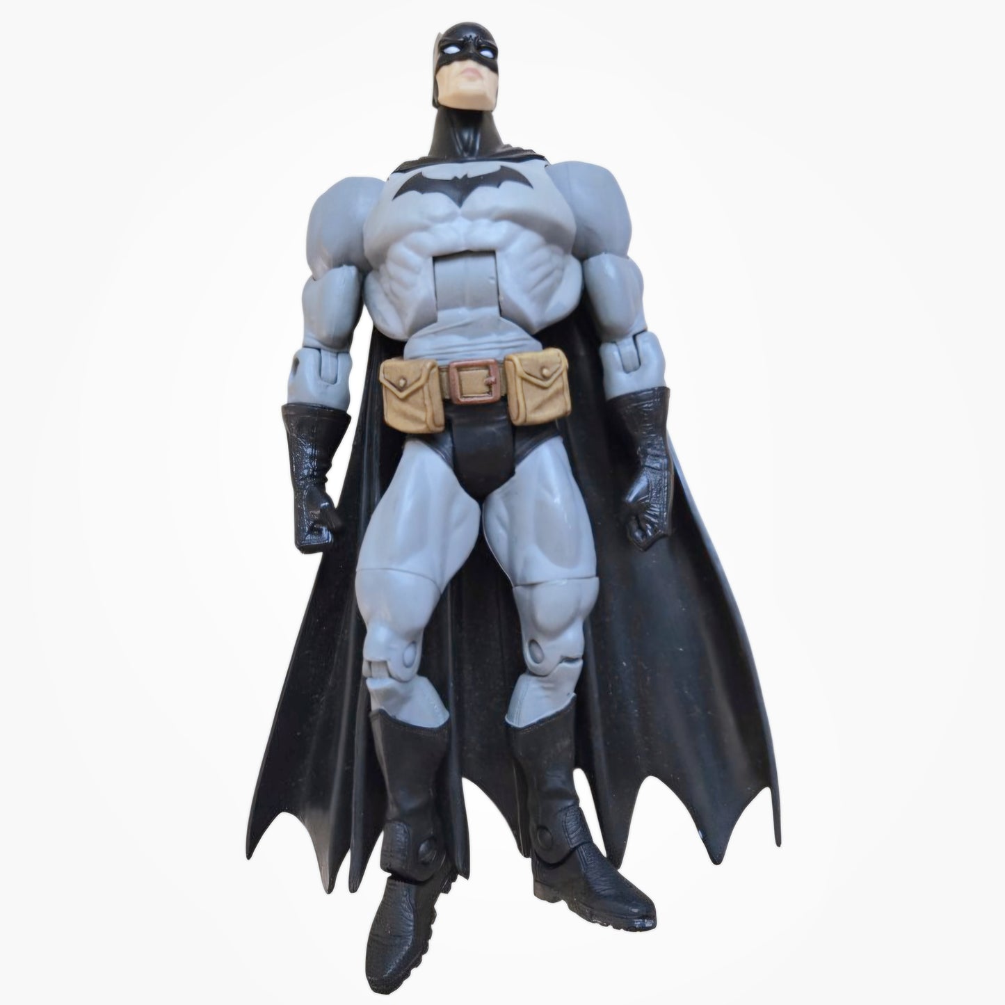 Mattel DC Universe Batman Legacy Modern Age 6" Figure Grey Suit Tan Utility Belt
