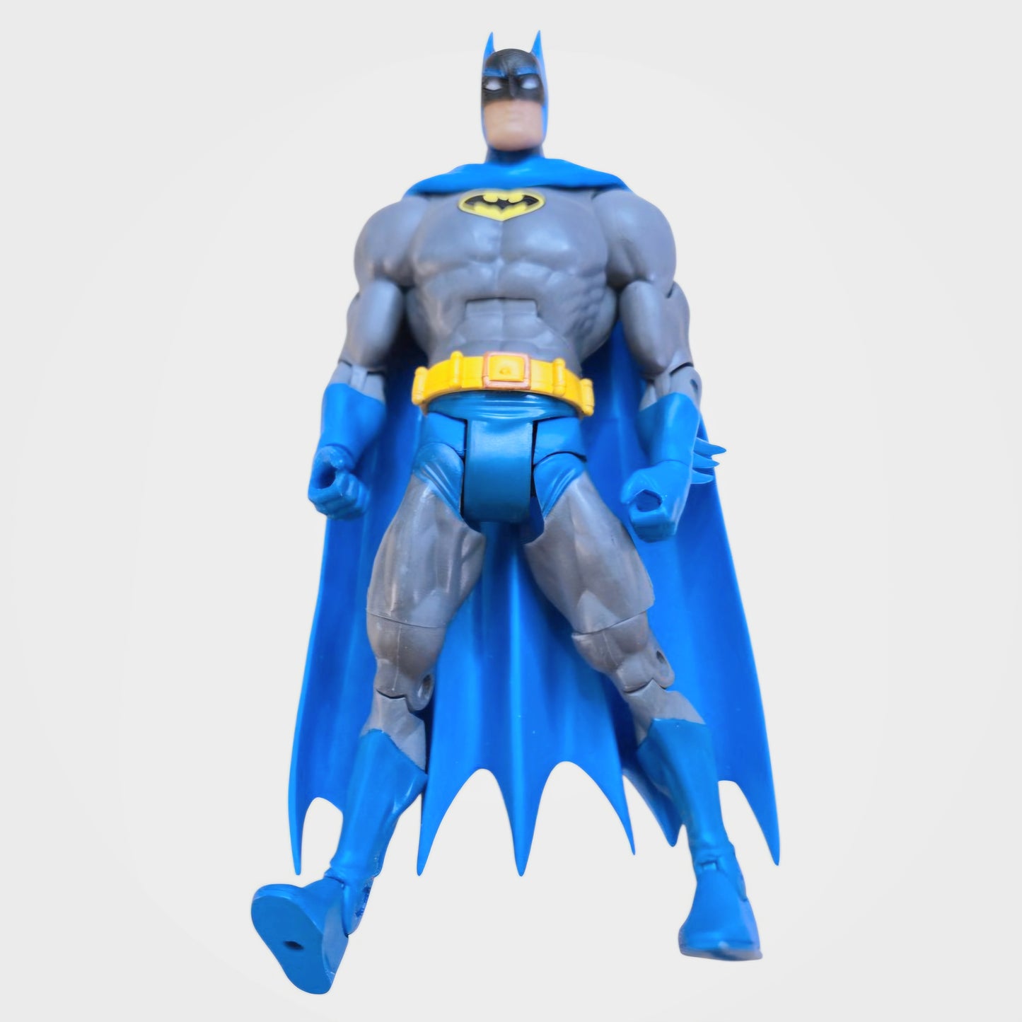 DC Universe Classics Batman 6" Action Figure Blue / Grey Classic Suit, Wave 10