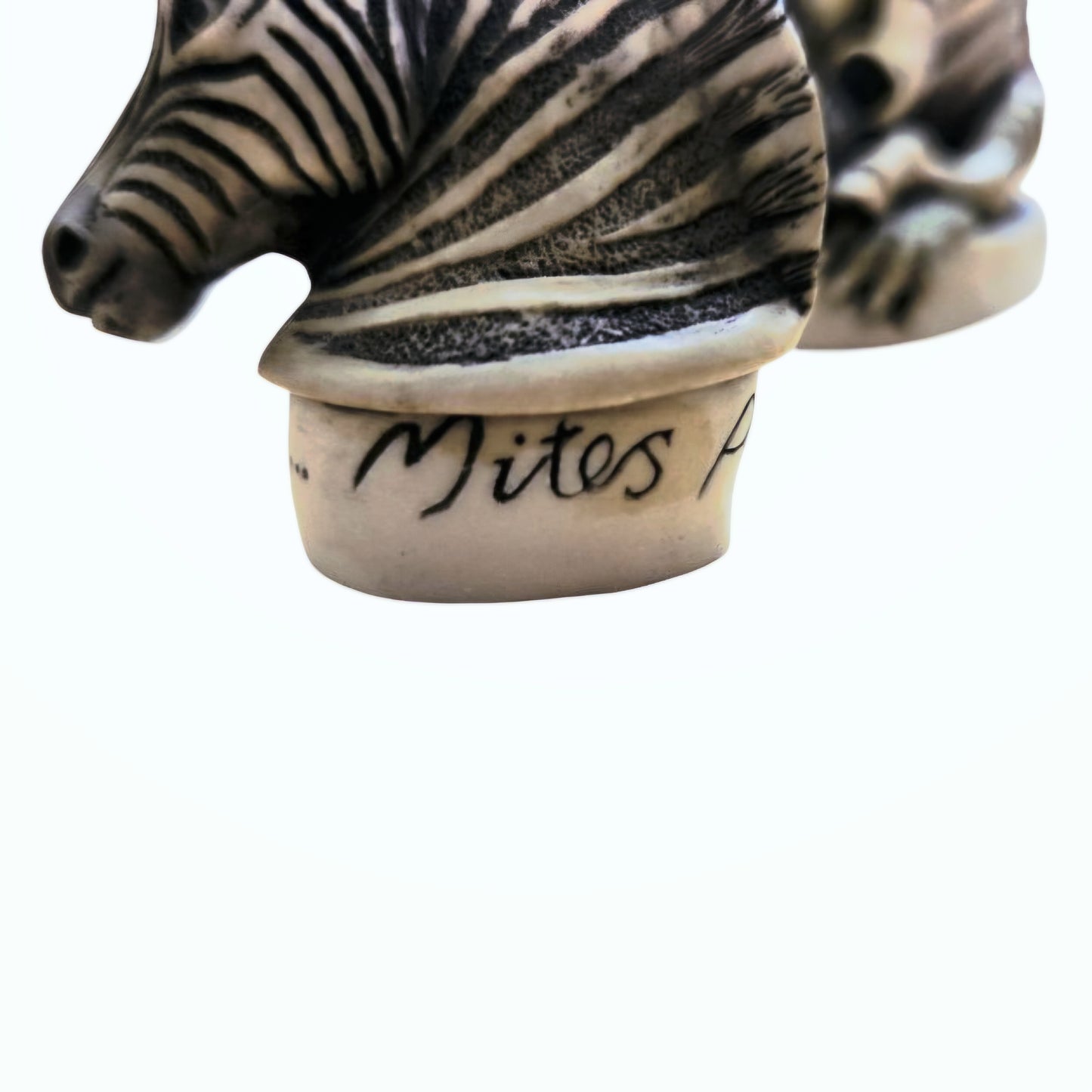 Harmony Kingdom Driver’s Seat Zebra/Lion Box Figurine Peter Calvesbert Vtg. 1997