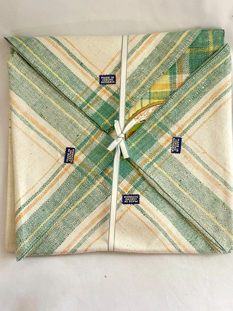 NEW *Bohemia Pure Linen (Set of 4) Table Napkins 35"x31"