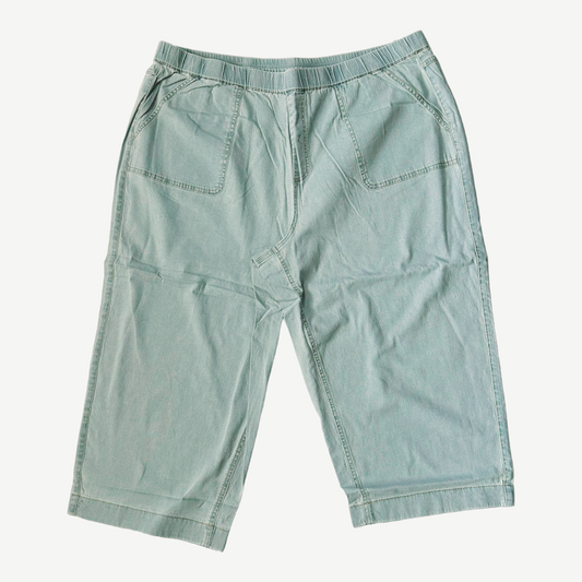 Brand New *Ladies Faded Blue Denim Capri's (sz 22W) Denim &Co