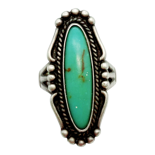 Vintage *Oval Sterling Silver & Turquoise Ring (sz 7)