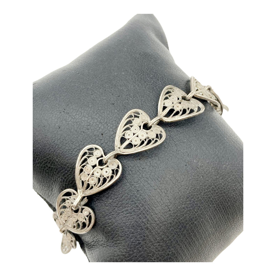 Beautiful *Sterling Silver Filigree Heart Bracelet