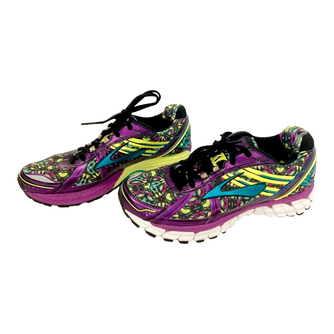 Women's Brooks "Adrenaline GTS 15" Running Shoes (sz 9)