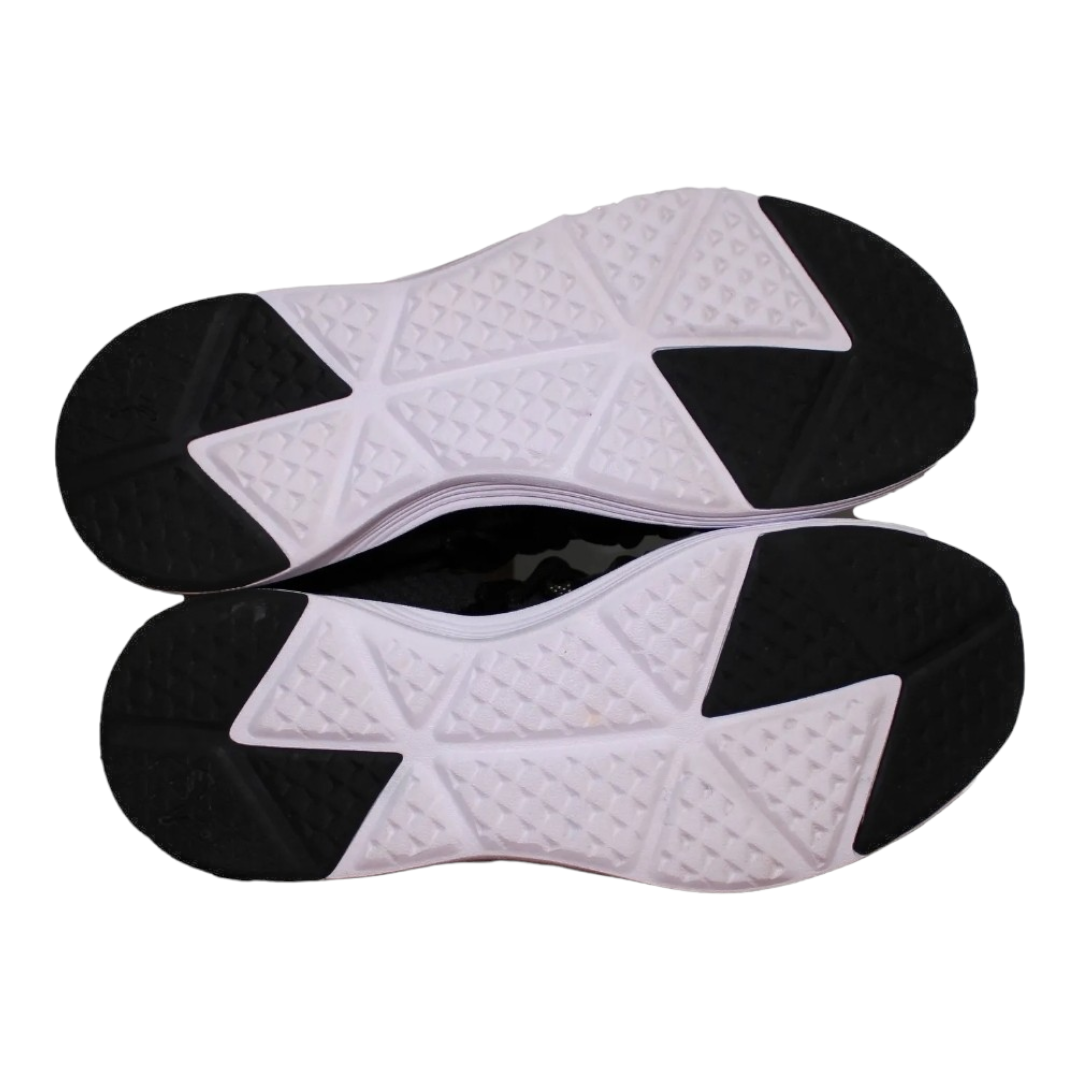 Women's PUMA Prowl Knit Black & White Sneakers (sz 7)