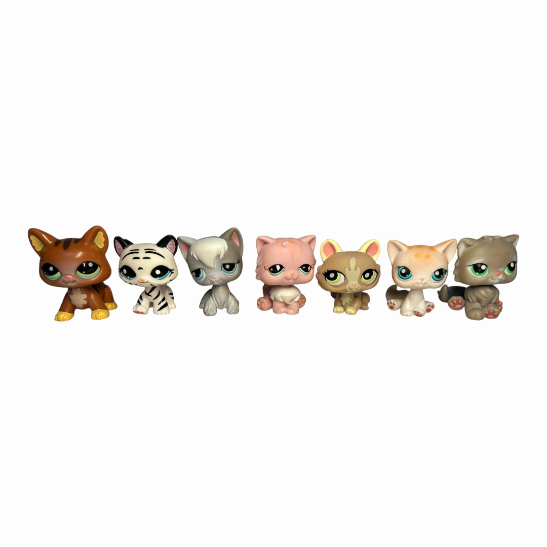 Littlest Pet Shop *Seven (7) Playful Colorful Kitty Cats