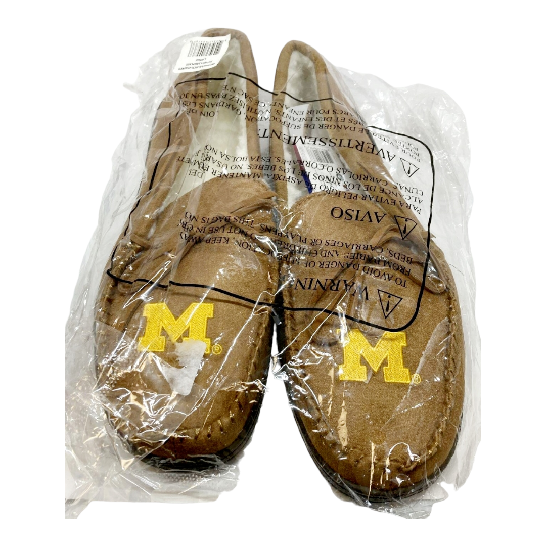 New *Michigan Wolverines Moccasin Slippers (Size: Men 11/12 or Large)