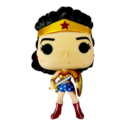 Funko Pop! Wonder Woman, Wonder Woman #383 (Golden Age) 1950's Walmart Exclusive