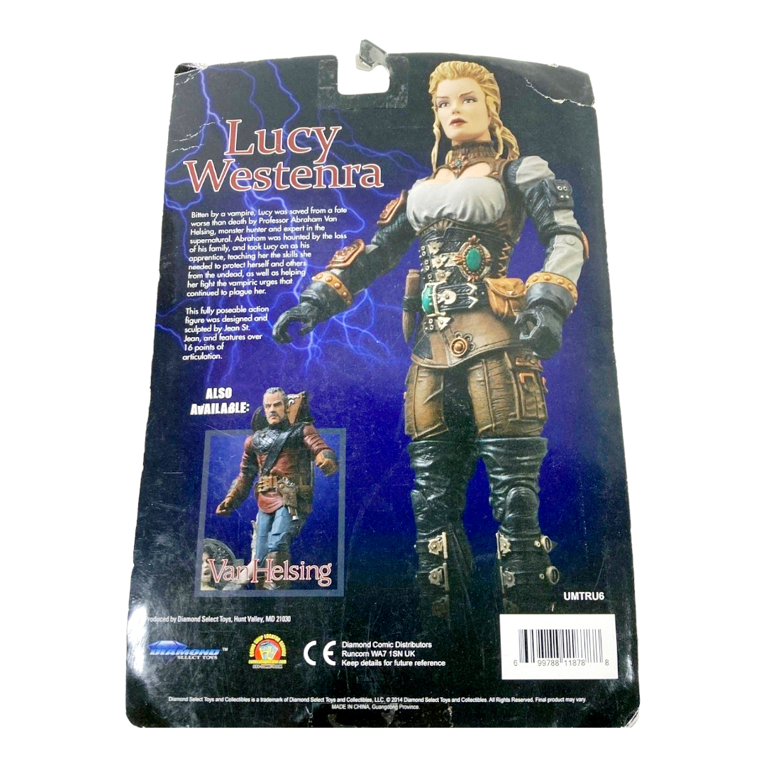 NEW *Lucy Westenra Universal Studios Home of the Monsters 7.75" Action Figure