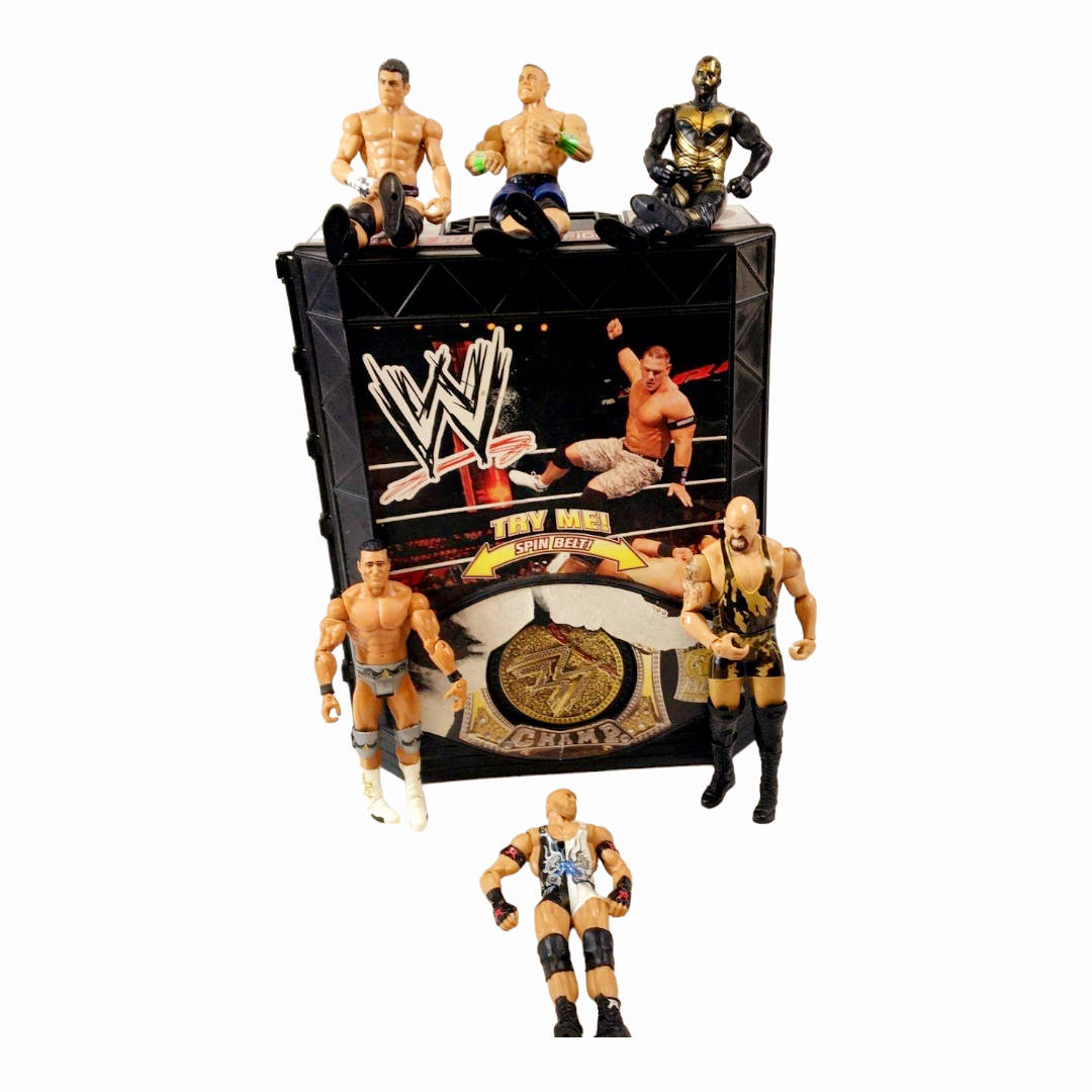 Portable WWE Carrier & 13 Assorted WWE Action Figures Wrestle Mania