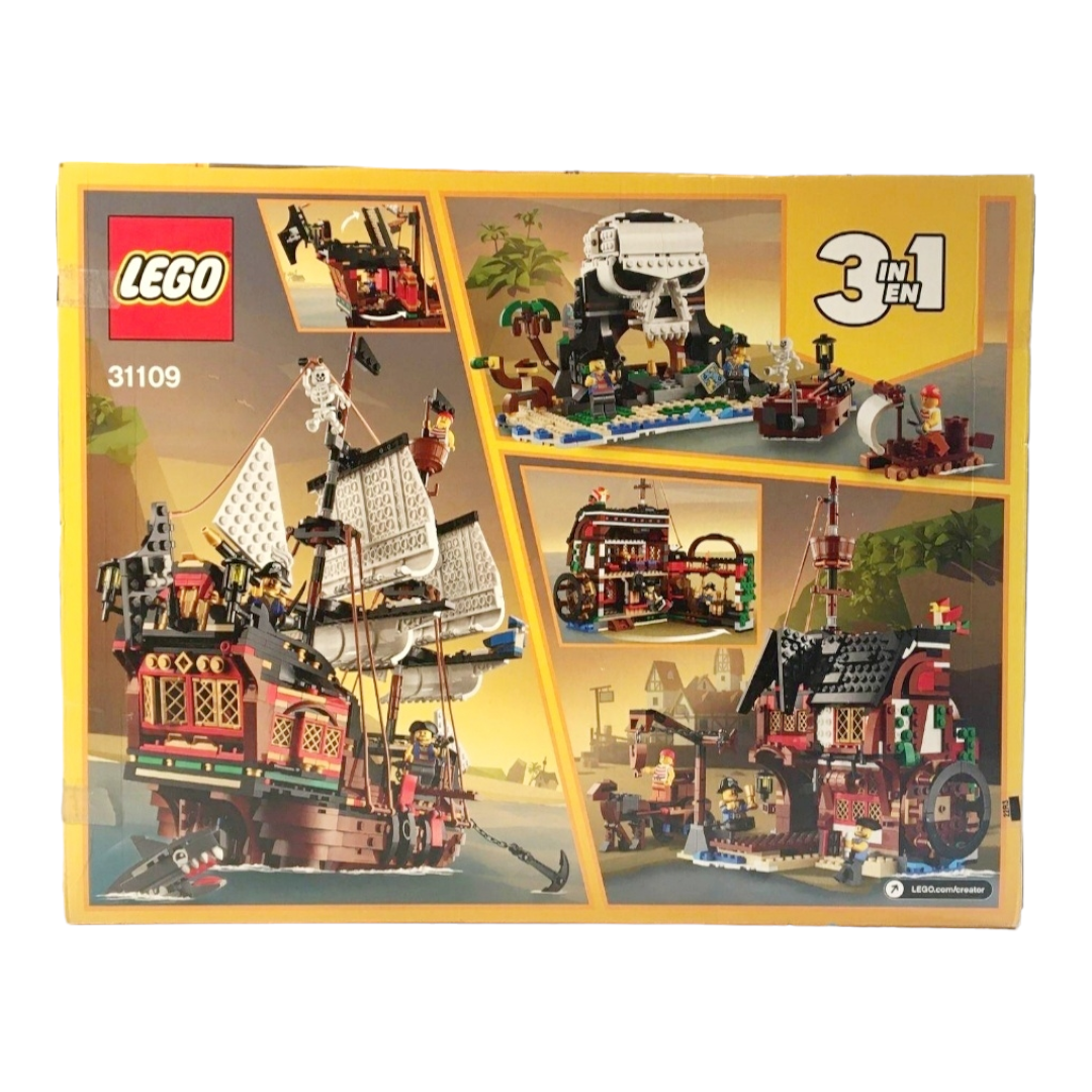 New *LEGO Creator #31109 Pirate Ship (1260-pc) Building 3-in-1 Toy Set Skull Island Pub