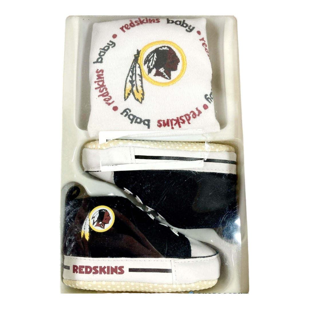 New *NFL Washington Redskins 2-pc Baby Set (Bib Pre-Walker Shoes)0-6 months