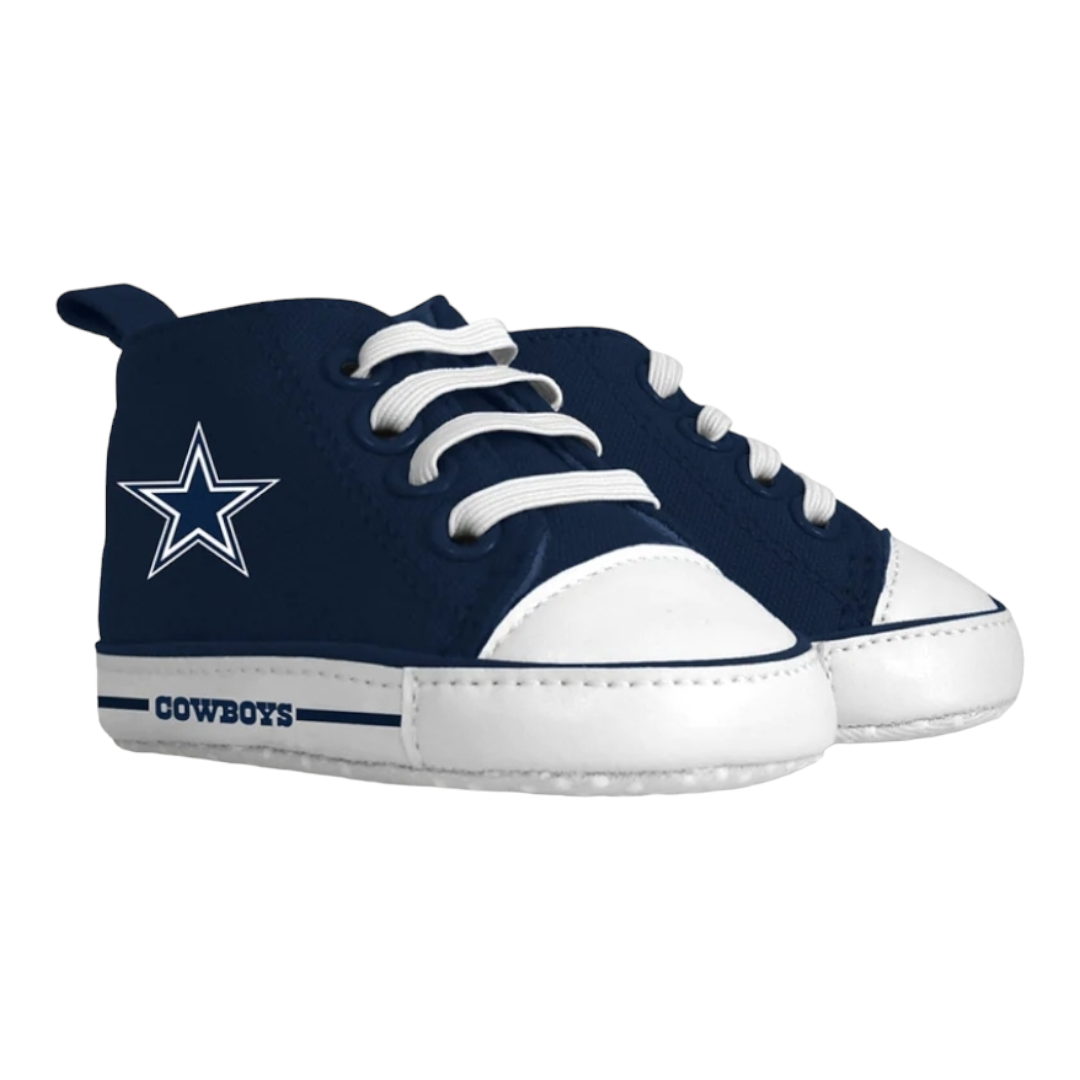 New *NFL Dallas Cowboys 2-pc Baby GiftvSet (Bib & Pre-Walker Shoes)0-6 months