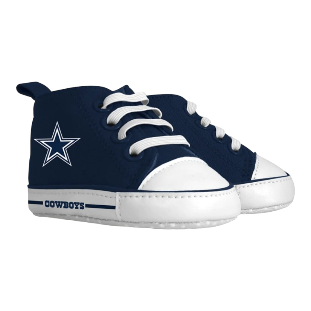 New *NFL Dallas Cowboys 2-pc Baby Gift Set (Bib & Pre-Walker Shoes)0-6 months