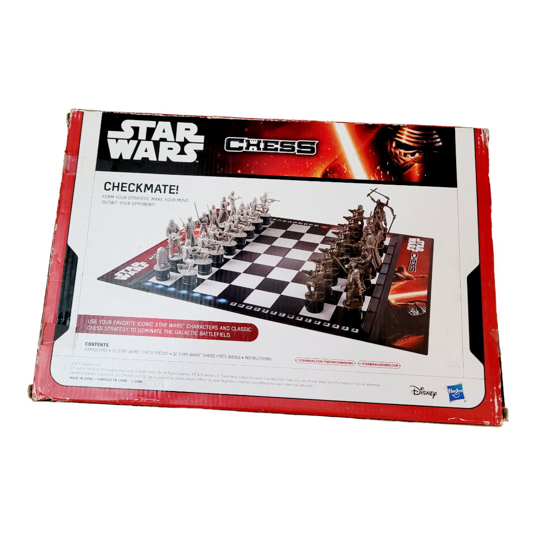 Star Wars: The Force Awakens Chess Game Detailed Character Pieces