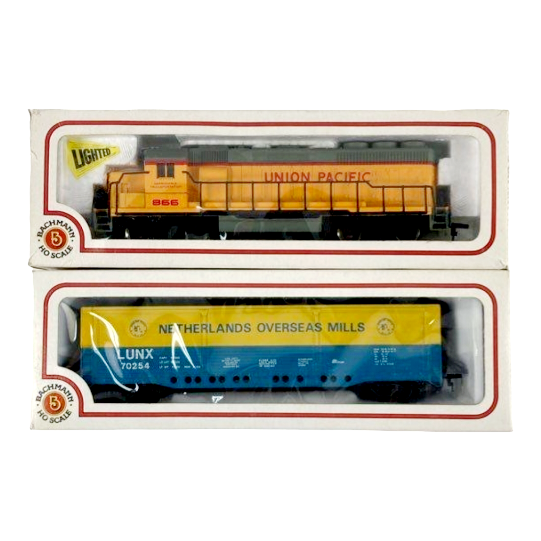Vintage *Six (6) Bachman HO Scale Train: Union Pacific Engine #866 & Train Cars