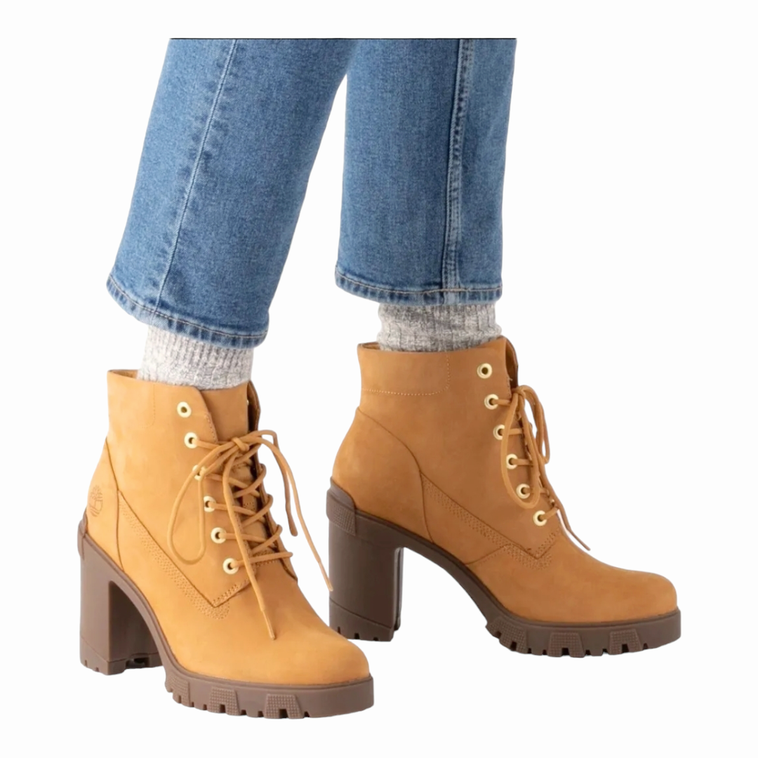 Nice *Women's Timberland Lana 6" Point Lace-Up Boots Waterproof Wheat (Size 10)