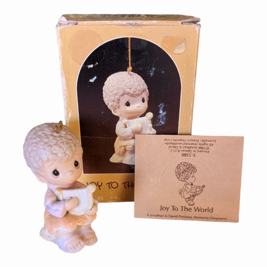 NIB *Precious Moments Ornament: #E-5388 "Joy To The World"