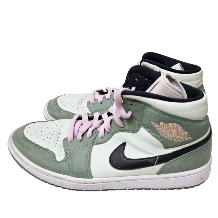 Nike *Women's Jordan 1 Mid Dutch Green/Black #CZ0774-3 (Sz/12)