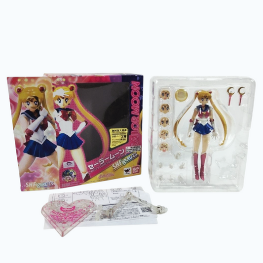 Bandai SH Figuarts "Sailor Moon" (20th Anniversary) 2013