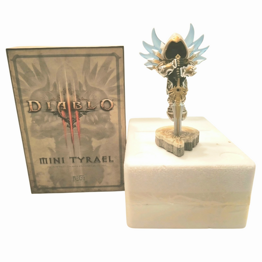 NIB *Diablo 3 III Mini Tyrael 7" Figure From Blizzcon 2011 Limited Edition