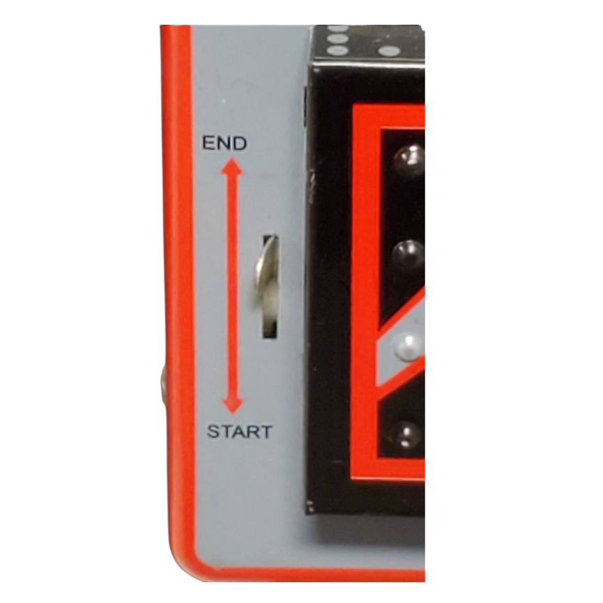 Great *Vintage Classic Tin Mechanical Wind-Up Robot in Box