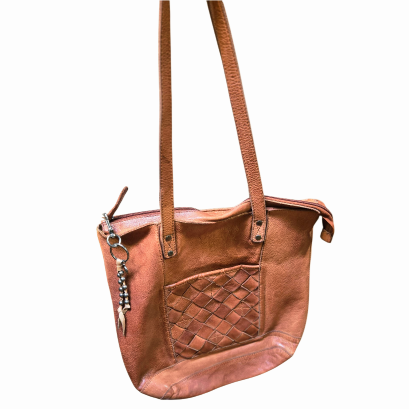 Beautiful *Vilenca Holland Olivia Woven Accent Cognac Leather Shoulder Bag