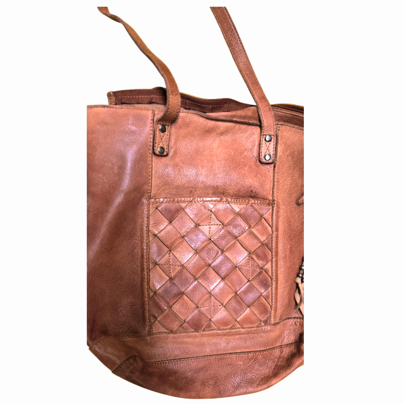 Beautiful *Vilenca Holland Olivia Woven Accent Cognac Leather Shoulder Bag