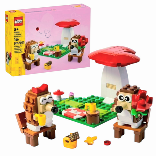 NIB *Lego #40711 "Hedgehog Picnic Date" (166-pcs)