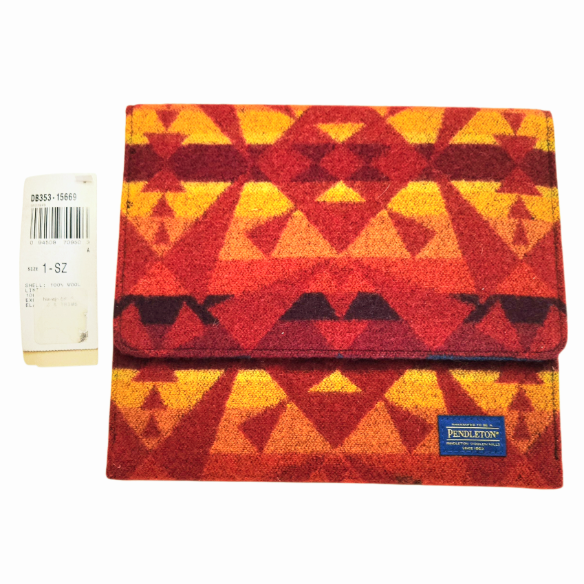 NWT *Red Pendleton Southwestern Woolen Mills - Electronic Tablet Case Holder