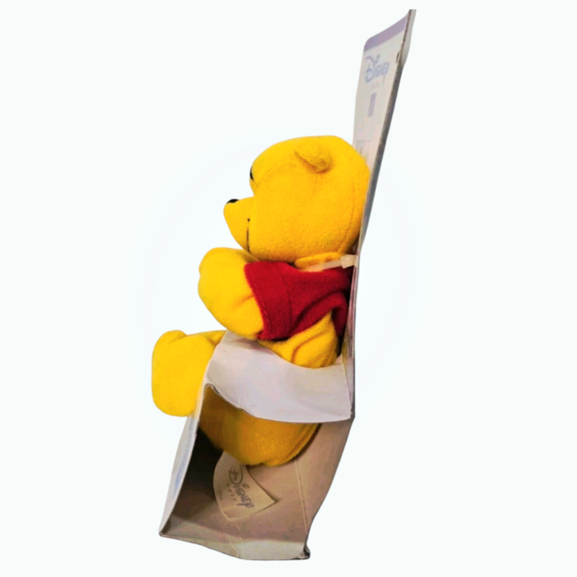 NIB *Vintage 2001 Disney Baby POOH Magnetic Rattling Friend