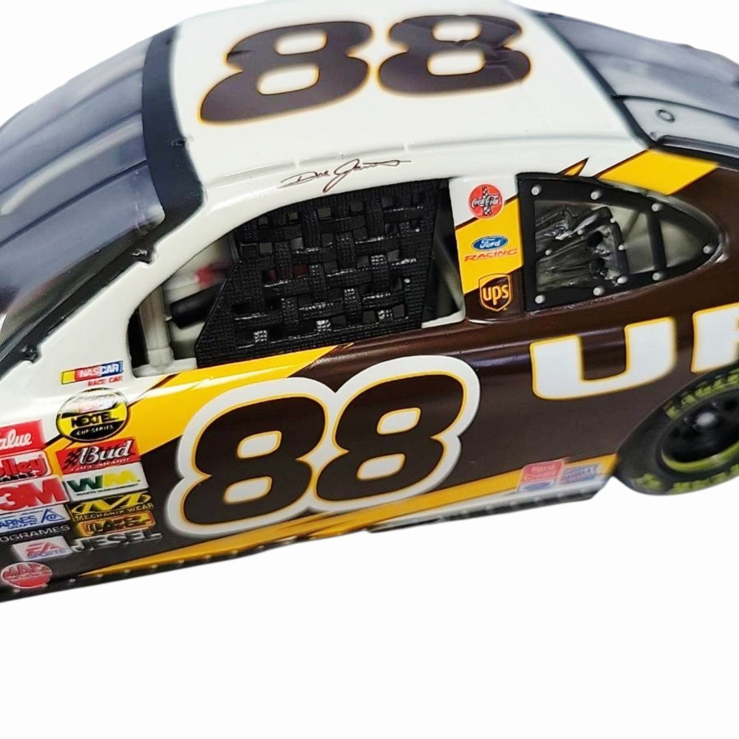 Dale Jarrett #88 UPS 2004 Ford Taurus 1:24 NASCAR Diecast – Action Racing Collectibles