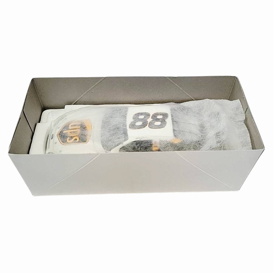 Dale Jarrett #88 UPS 2004 Ford Taurus 1:24 NASCAR Diecast – Action Racing Collectibles