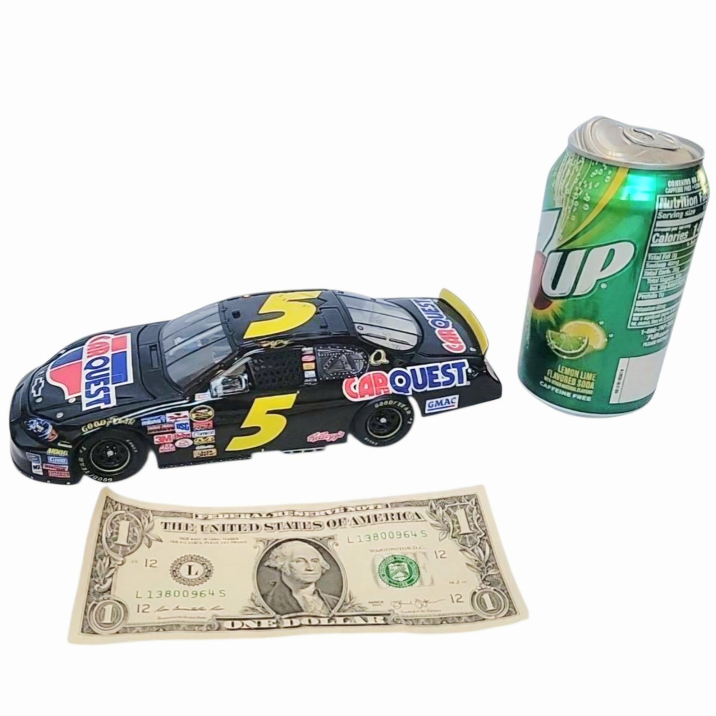 NIB *2005 Kyle BUSCH #5 Carquest 1:24 Action Diecast NASCAR Chevy Monte Carlo