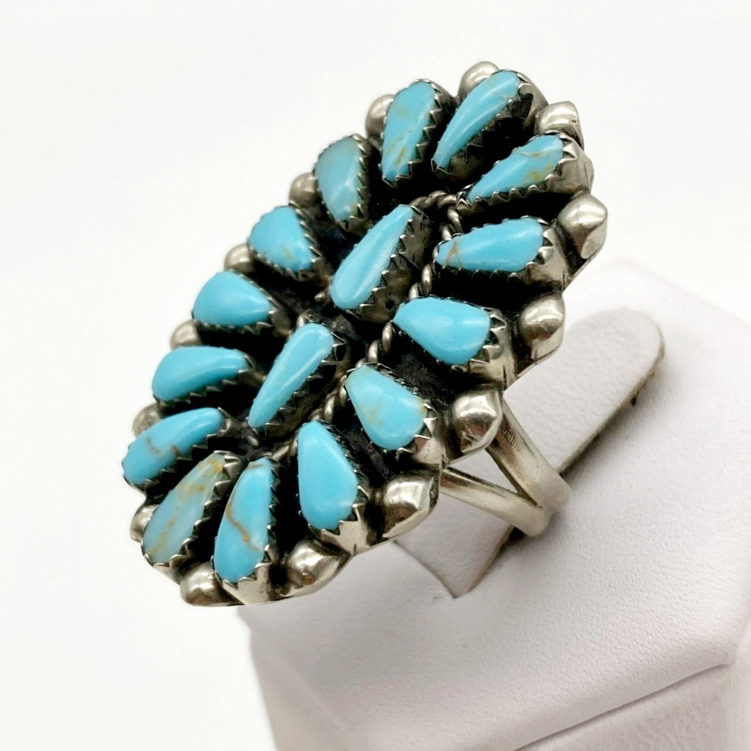 Stunning *A Silver & Turquoise Cluster Ring (size 8)